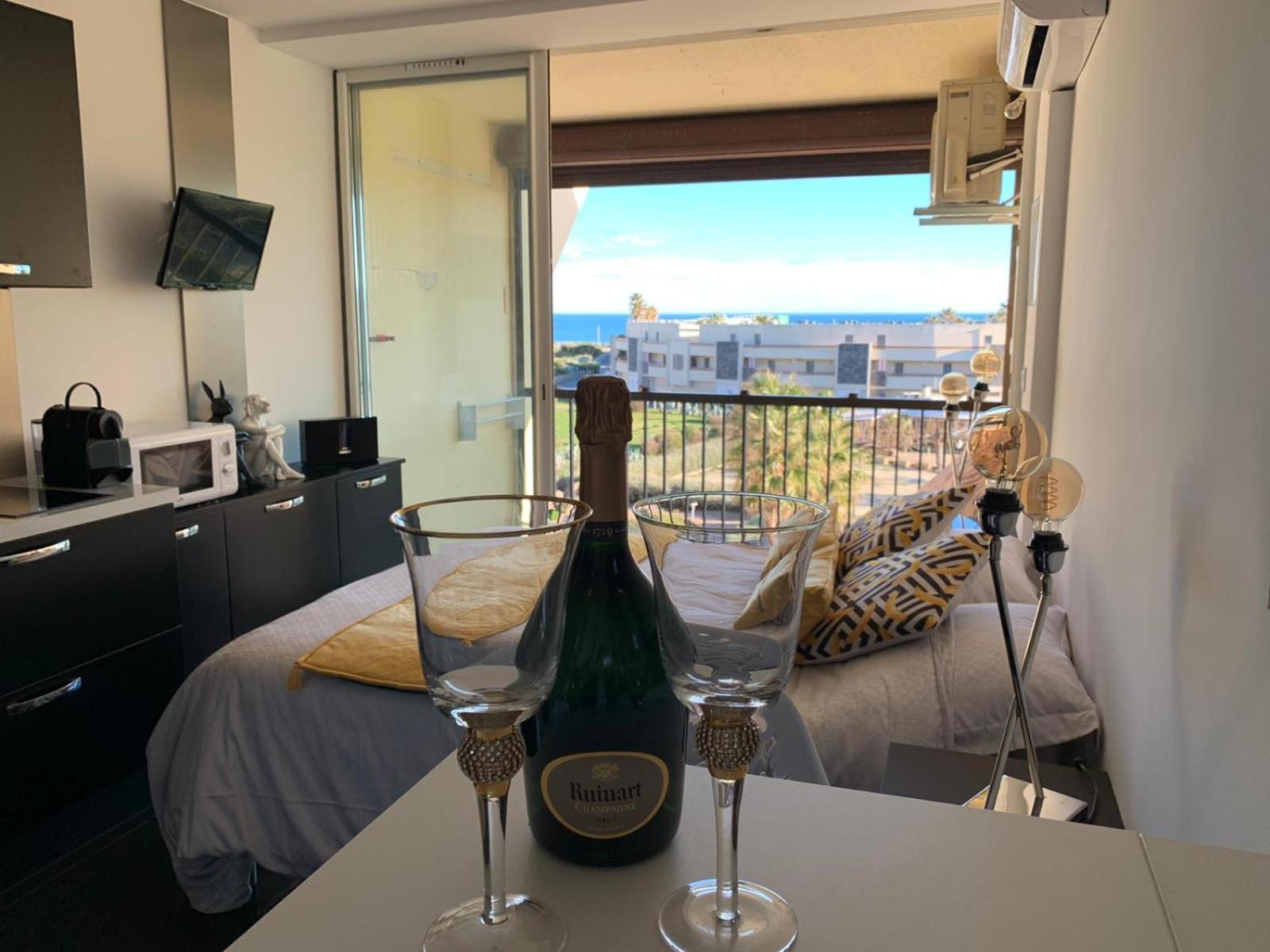Bagatelle Naturiste Heliopolis Clim Ascenseur Vue Mer Parking Prive Agde Dış mekan fotoğraf